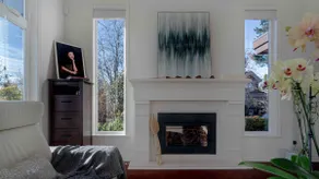 Luxury Villa in West Vancouver with Jacuzzi and Piano, Close to Airport and Downtown - Image 3