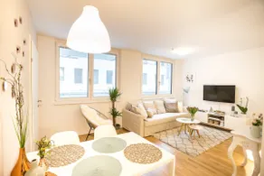 Splendid Planet Apartment - Central & Chic! - Image 2