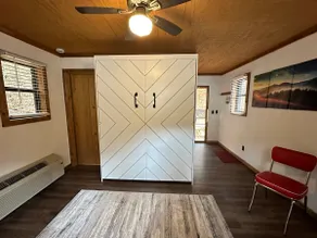 Luxury Tiny Cabin “Sly Fox\" - Image 3