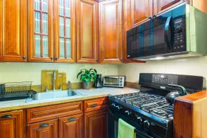 Gorgeous Brooklyn Brownstone Flat, Great Location! - Image 3
