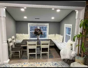 Newly Renovated Home on 4 Acres, Stunning Views. - Image 2