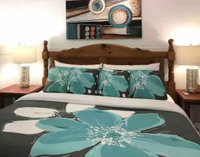 Cute Convenient Cottage in the Heart of Hilo - Image 3