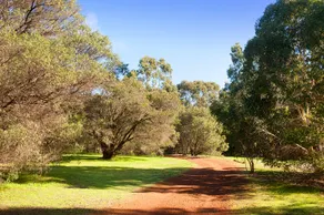 Bungalow Jarrah Knoll - Image 2
