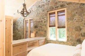The Stone Cottage at Bluemont Vineyard - Image 5