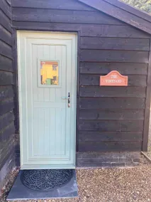 The Vineyard, 1 bedroom cottage with hot tub - Image 5
