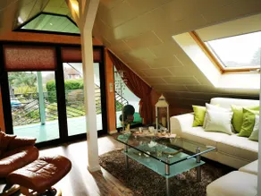 Time out with a garden view Top floor apartment with loggia - Image 2