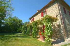 Villa il Giuggiolo, gammelt landsted med pool ved Azienda Fontelunga - Image 3