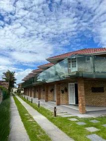Beachfront chalet with 2 bedrooms and garage in Palhoça - Image 5