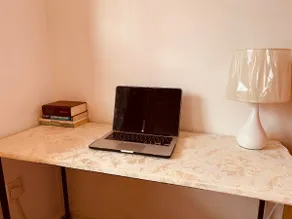 Tiny Cosy private serviced studio apartment - Image 5