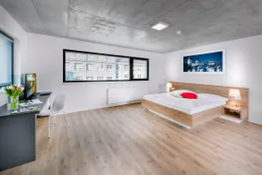Executive Studio just beyond the Prague Castle - Image 3