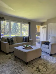 Remodeled 3 bedroom home near downtown - Image 3
