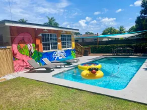 Endless Summer Pool House (heated pool) - Image 5