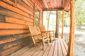 Woodland Cabin #9 - Rocky Point Cabins - Image 4