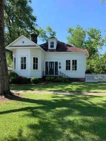 The Carriage Cottage - Image 2