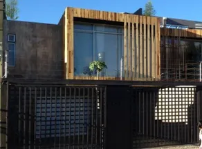 Modern, safe, strategic suite close to everything - Image 2