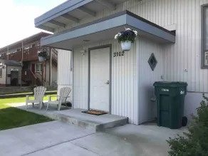 Cozy & Convenient Midtown Hideaway - Image 2