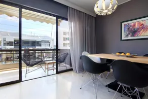 Central Apartment - Image 5
