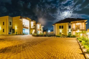 Hobe Apartment by Mountain View - Image 2