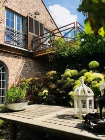 FeeLGooD sTudiO in the backyard of Brussels - Image 2