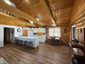 Spring Branch Cabin - Image 4