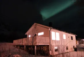 Cozy Apartment between sea and mountains - Image 3