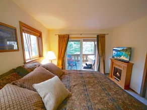 Mountain House with Hot Tub and Sauna - Image 2