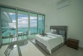 Everything you need on the Malecon -1503 T eMe - Image 2