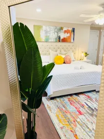 2 Bedroom Luxury Home Near Downtown - Image 5
