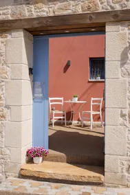 Mouse House with Sea View and Mini Pool - Image 2