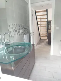 A villa with a barbecue and a swimming pool for exclusive use - Image 2