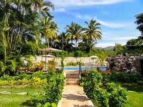 Las Margaritas 2 - Image 2