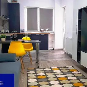 Yellow House Luxury Berceni - Image 2