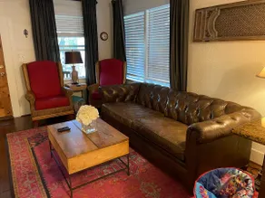 The Craftsman On Pecan Springs! - Image 5
