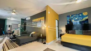 Chic Urban Van Gogh Loft in Barrio Antiguo - Image 2