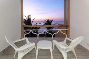 Ocean view with a pool, good wifi and sunsets. - Image 5