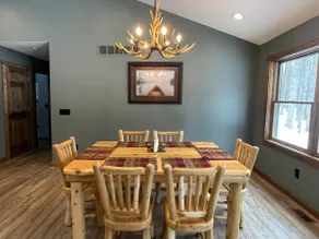 Northern MI Log Cabin Inn–Hot Tub, Trails, Golf, Trails, Nature, Snowmobile, Ski - Image 5