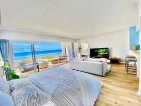 Waikiki Beachfront Home (Car & Parking Available) - Image 3
