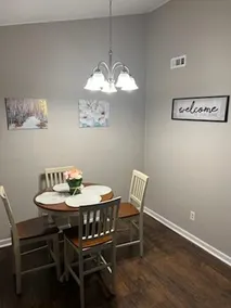 Cozy 2 bedroom home with fireplace close to base - Image 5