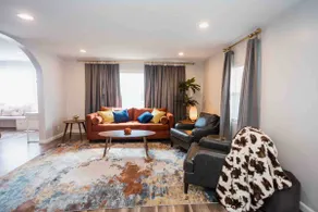 Cool, Trendy House! The Painted Cow - Image 2