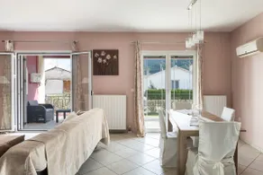 Cosy 3bedroom Apartment - Image 4
