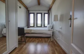 Villa Quichuca, Nigrán, Vigo. - Image 4