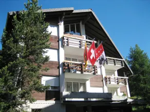 Your home in Mürren near the ski slopes and hiking trails - Image 2