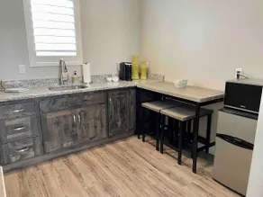Greater Zion Retreat- New Apt w/ Private entrance - Image 5