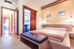 SUPERIOR-WOHNUNG MIT 3 SCHLAFZIMMERN UND MEERBLICK - ANA - Image 4