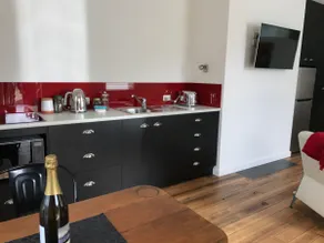 The Postmaster's Studio Apartment @ Derby Tasmania - Image 5