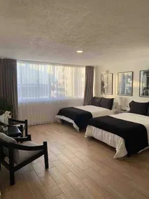 BeachView & Balcony 3905 - Image 2