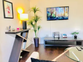 Perfectly Located APT — Just Steps from the Beach - Image 4