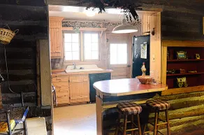 Baby Bear Cabin - Image 5