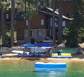 Beach House on the Lake in Zephyr Cove - Image 2