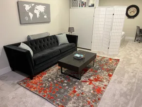 Stylish & Spacious Ballard Studio- 100 Walk Score - Image 2